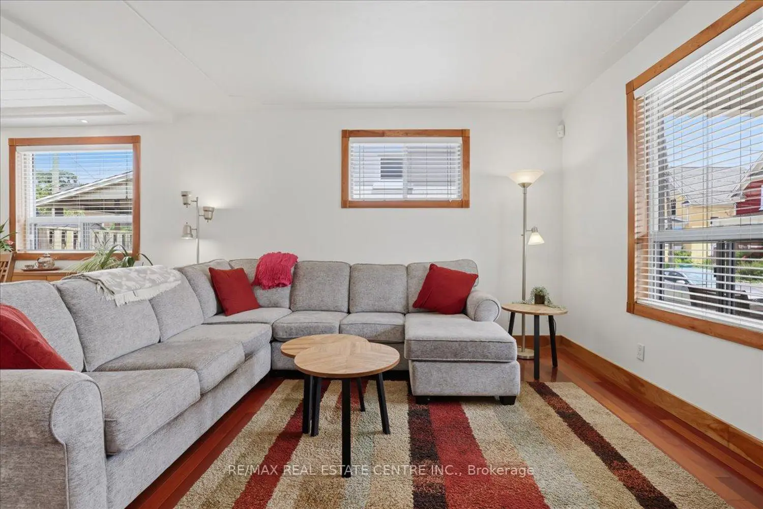 140 Peter Street photo 3