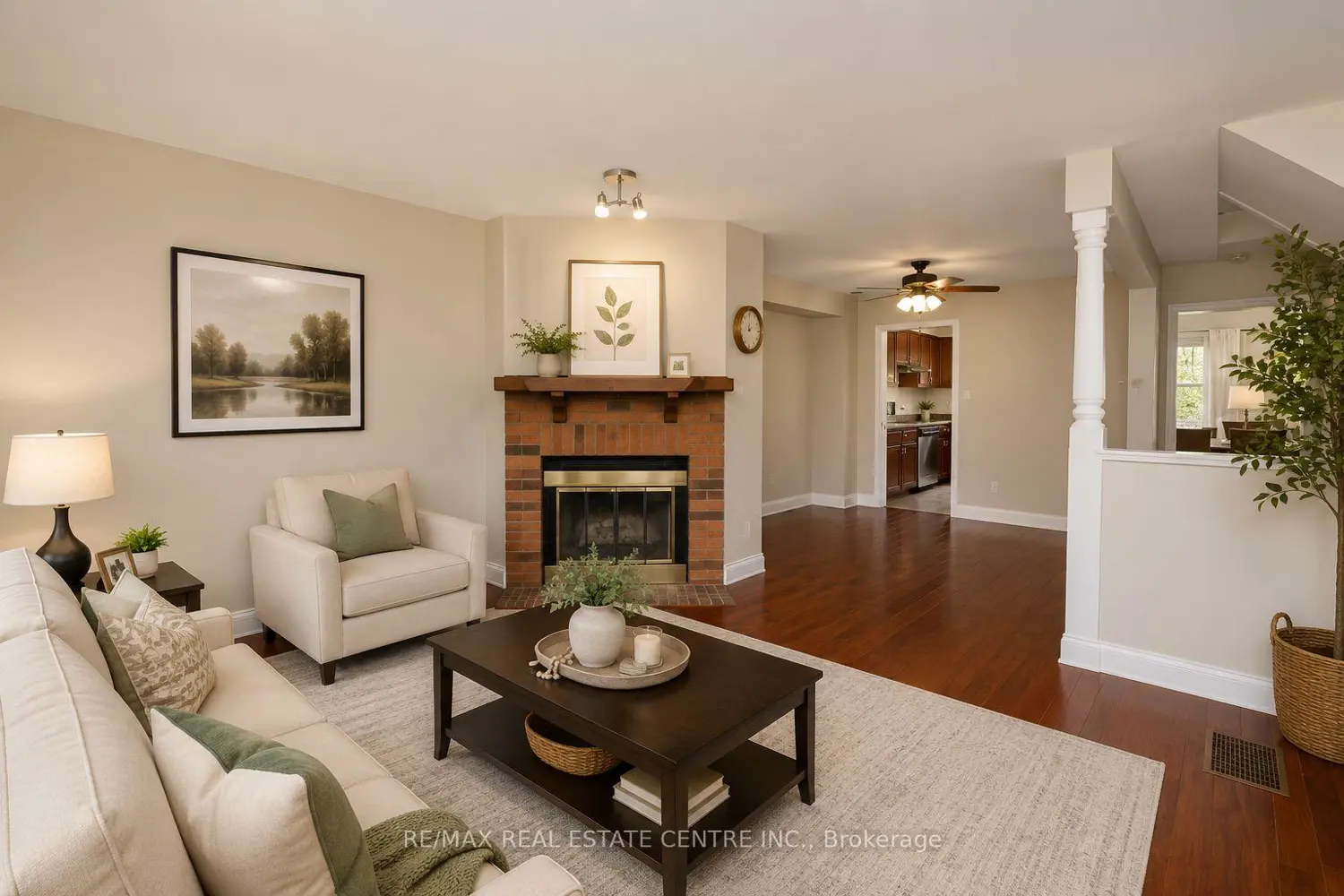 4605 Donegal Drive 10 photo 4