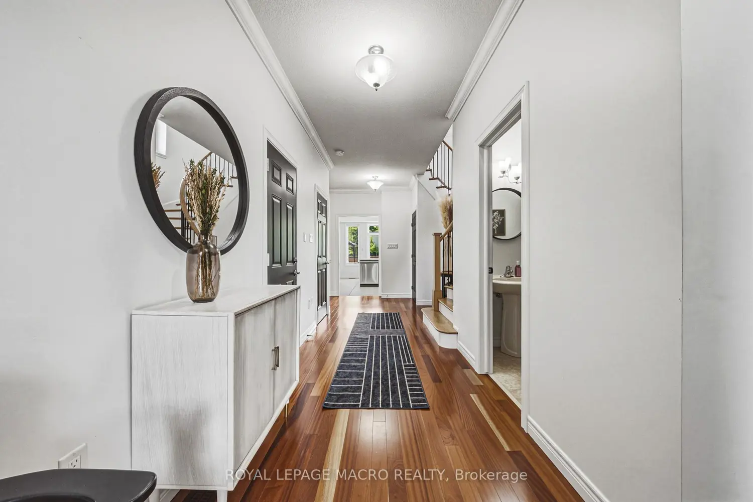 20 Degrow Crescent
