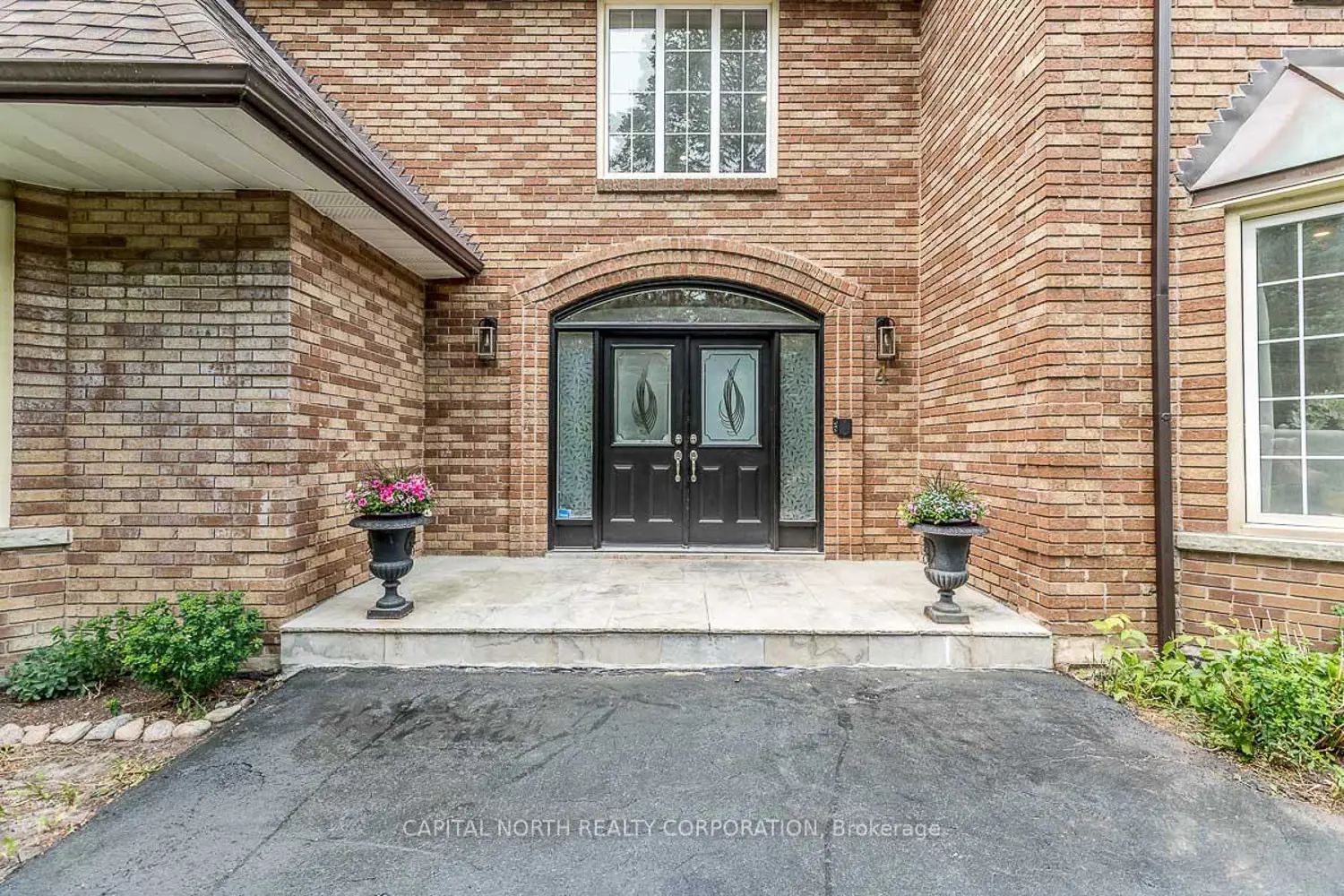 4 Prescott Court photo 2