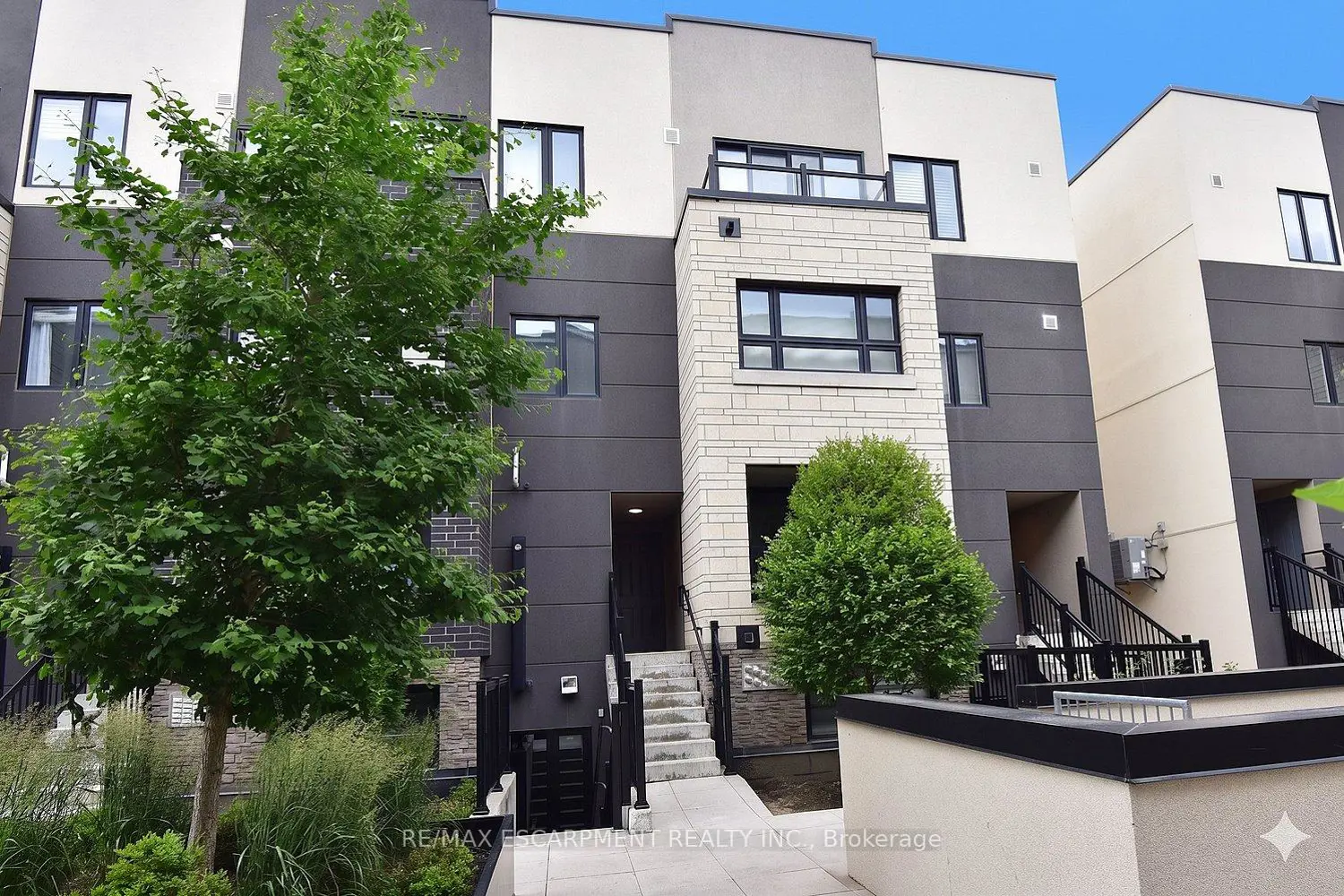 1135 Cooke Boulevard 112