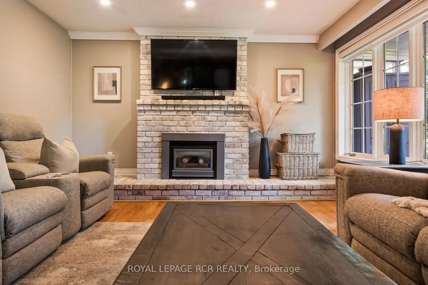 22 Randy Avenue photo 3