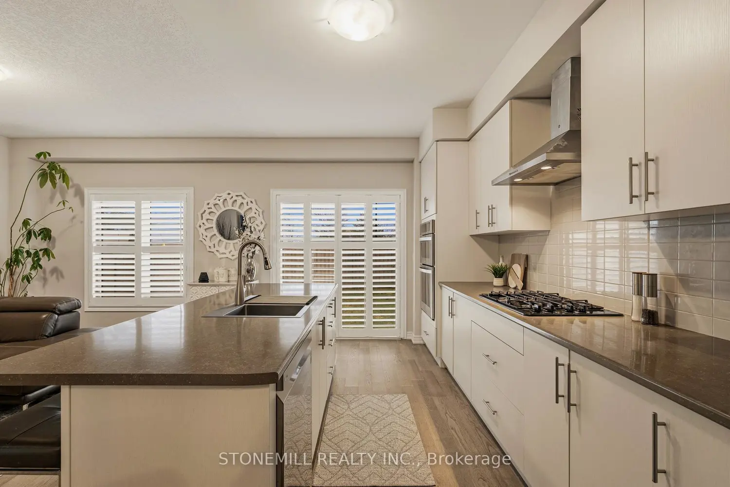 78 Starling Drive photo 4
