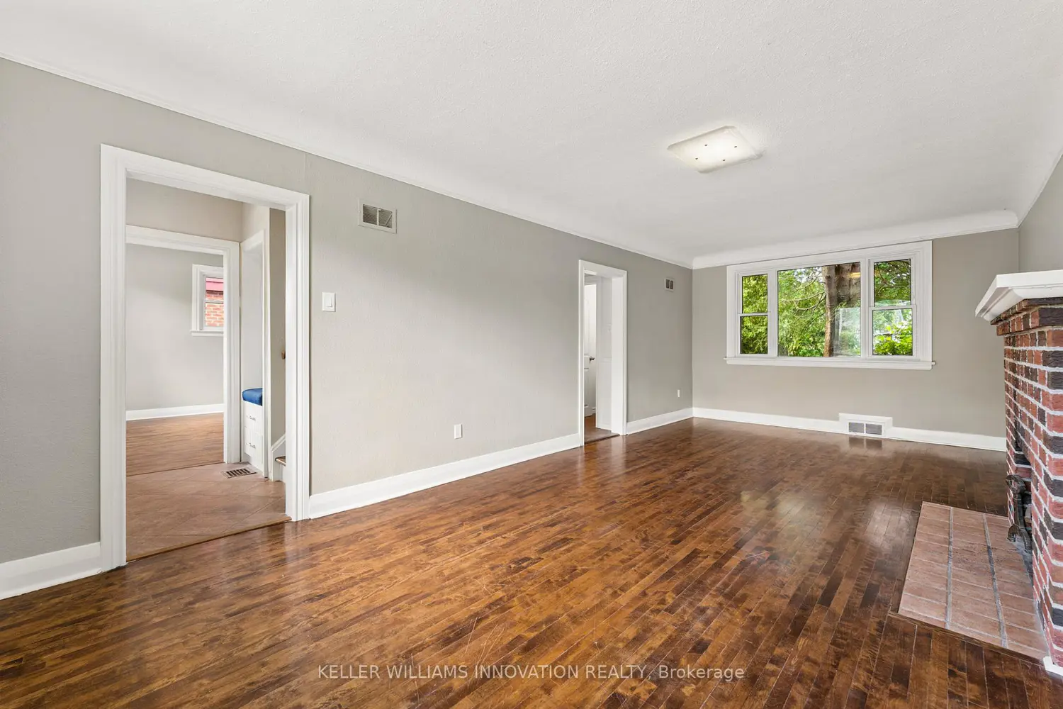 580 Weber Street photo 2
