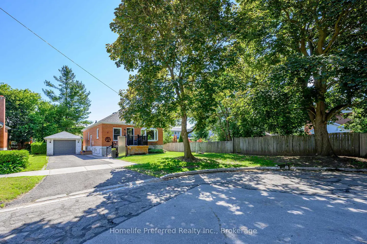 966 Noble Place