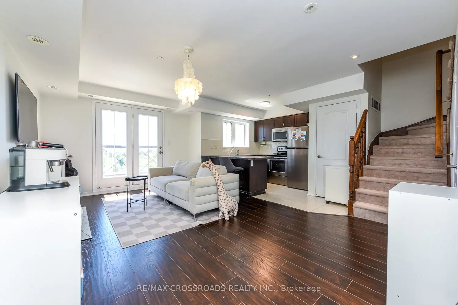 51 Hays Boulevard 19 photo 3