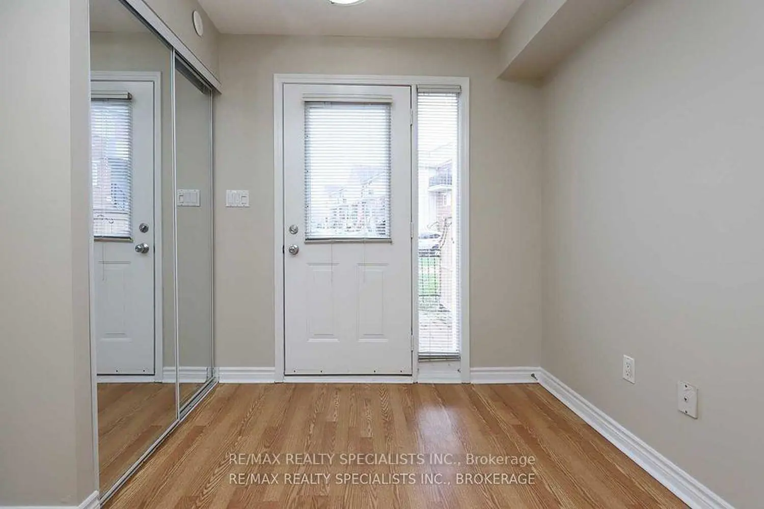 4620 Guildwood Way 44 photo 3