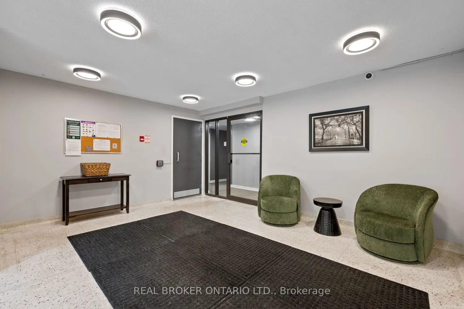 21 Elizabeth Street 202