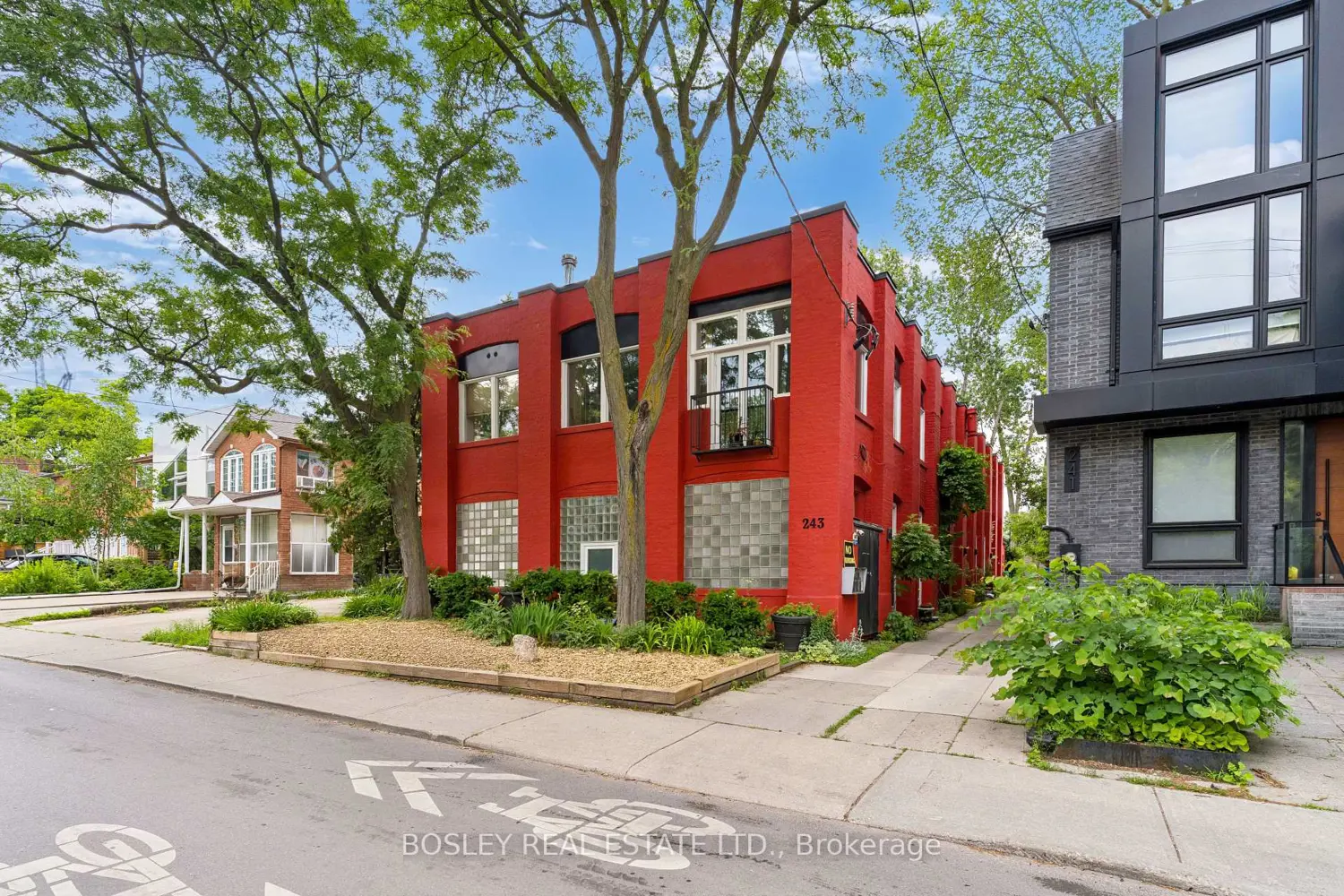 243 Macdonell Avenue 6