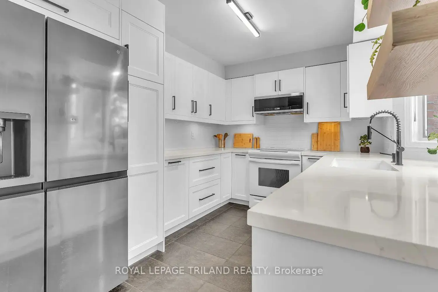 703 Windermere Road 9 photo 5