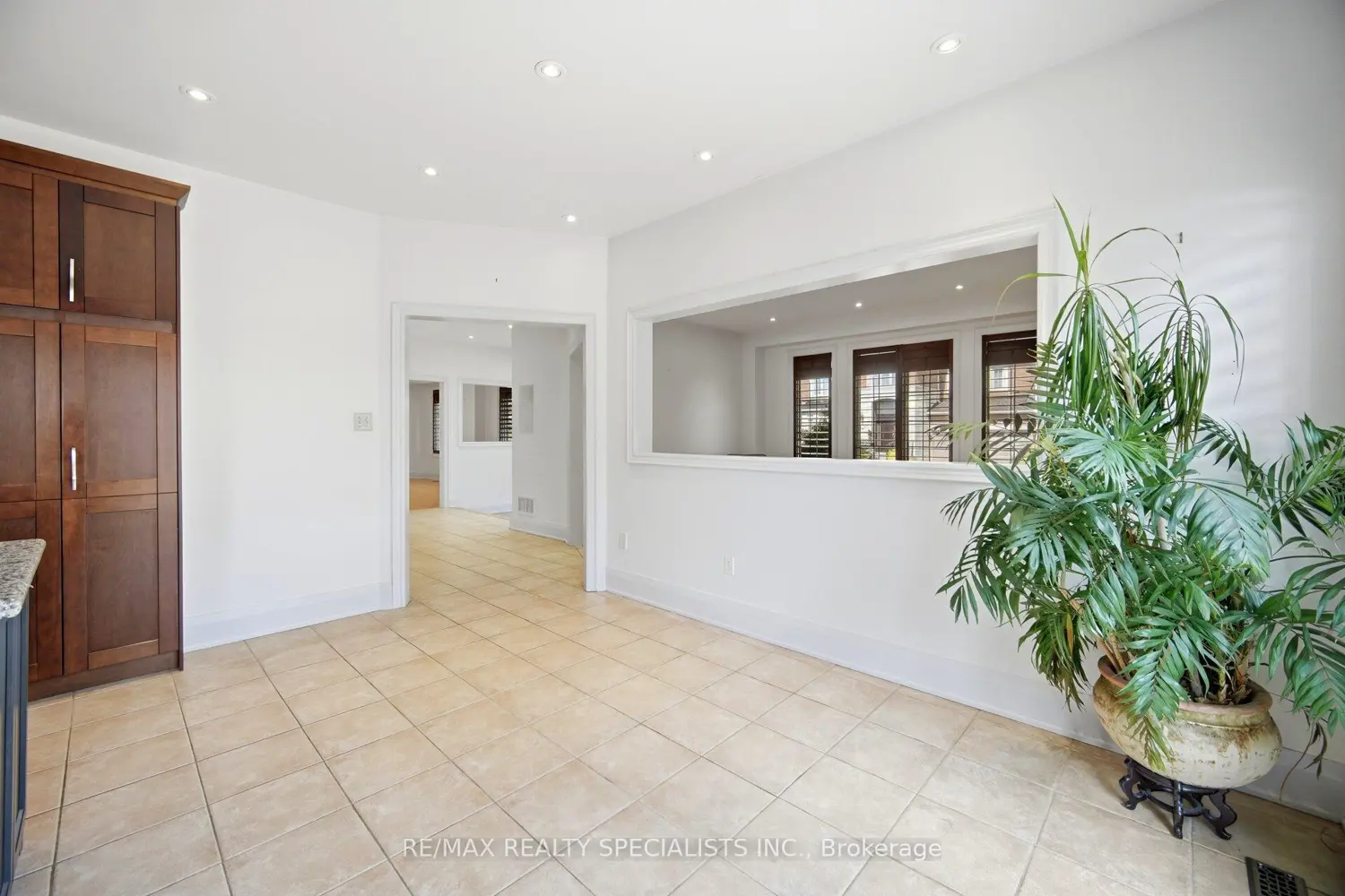 257 St. Francis Avenue photo 4