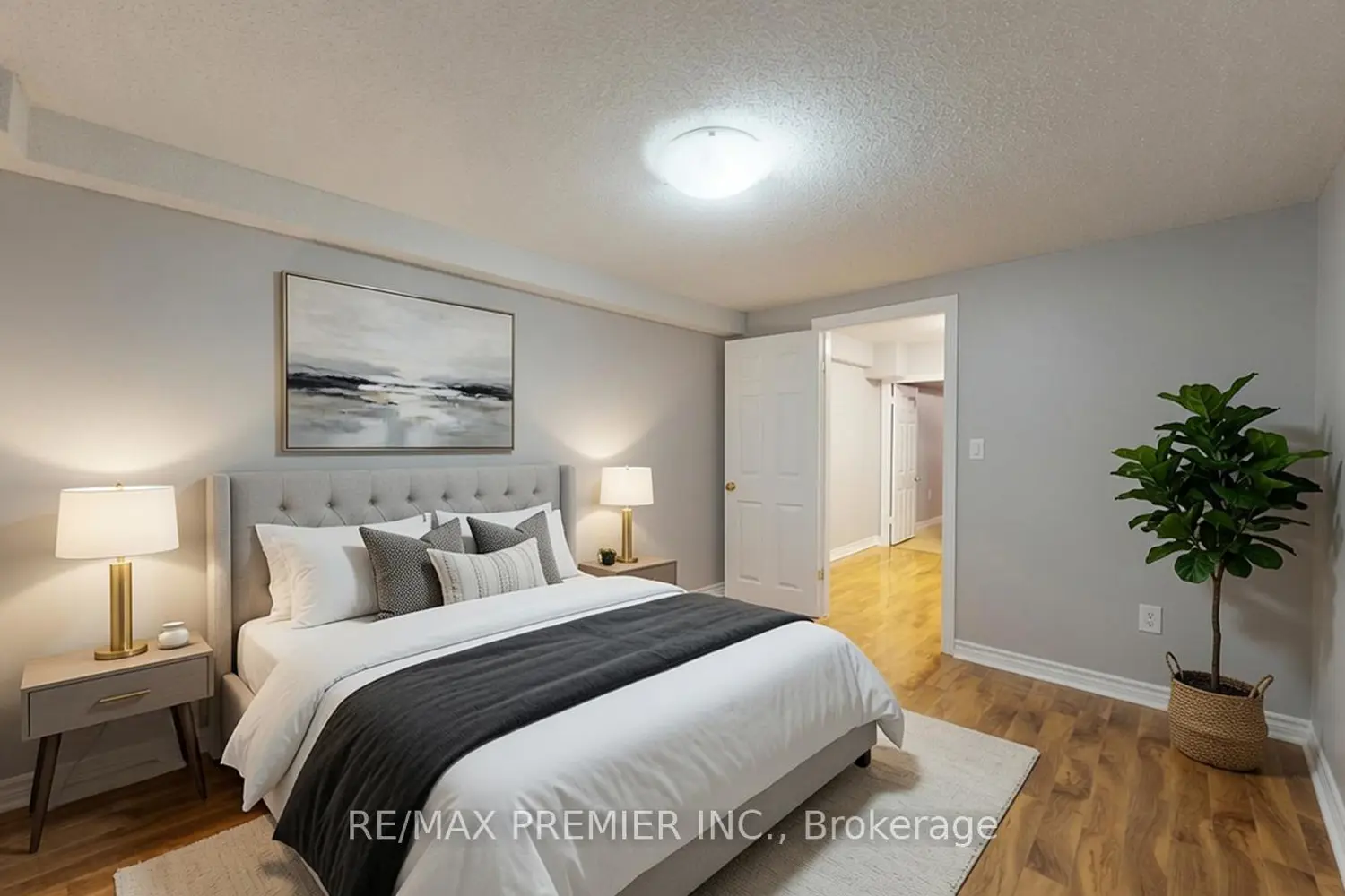 1250 Mississauga Valley Boulevard 51 photo 5