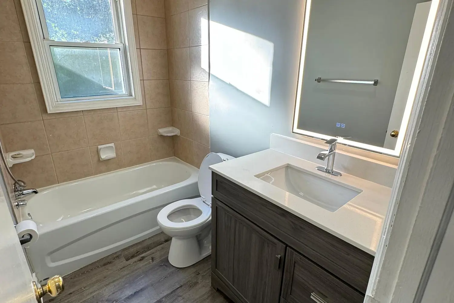 83 Park Avenue photo 2