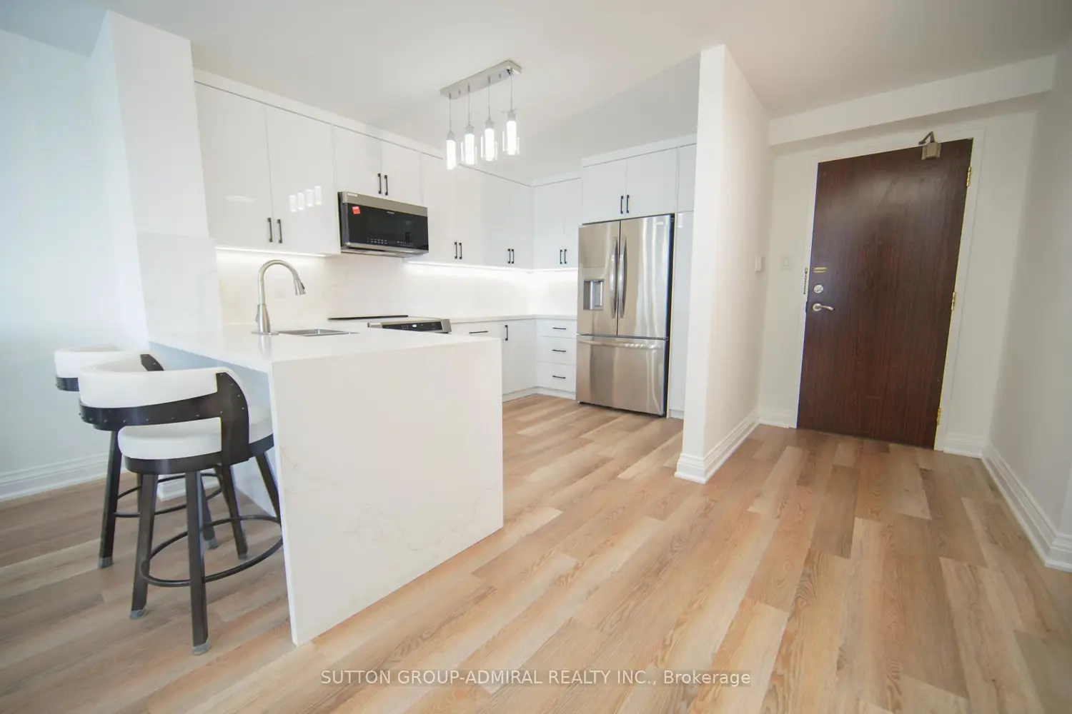 7420 Bathurst Street #606 photo 3