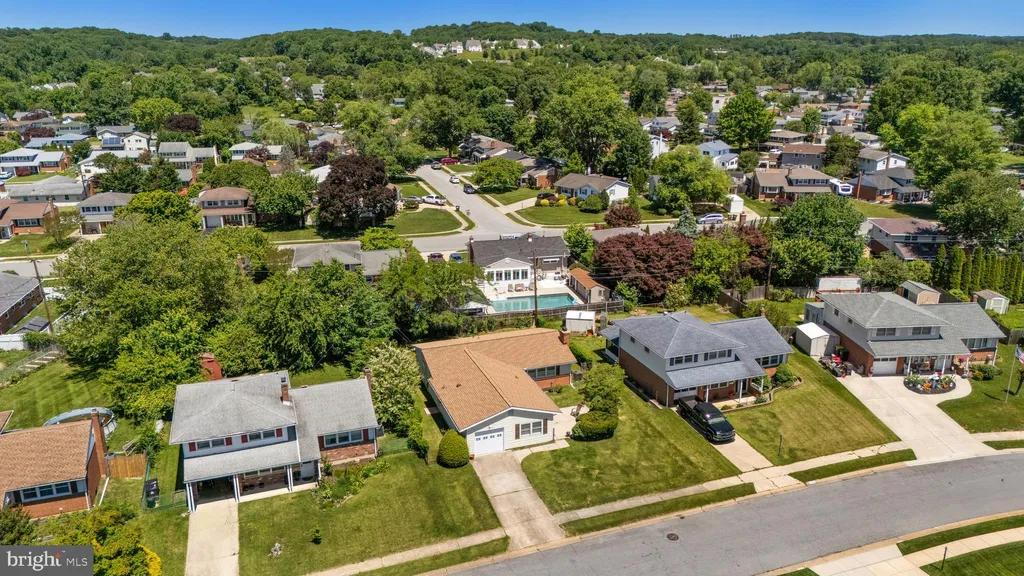 118 White Fawn Road, Newark, DE 19711