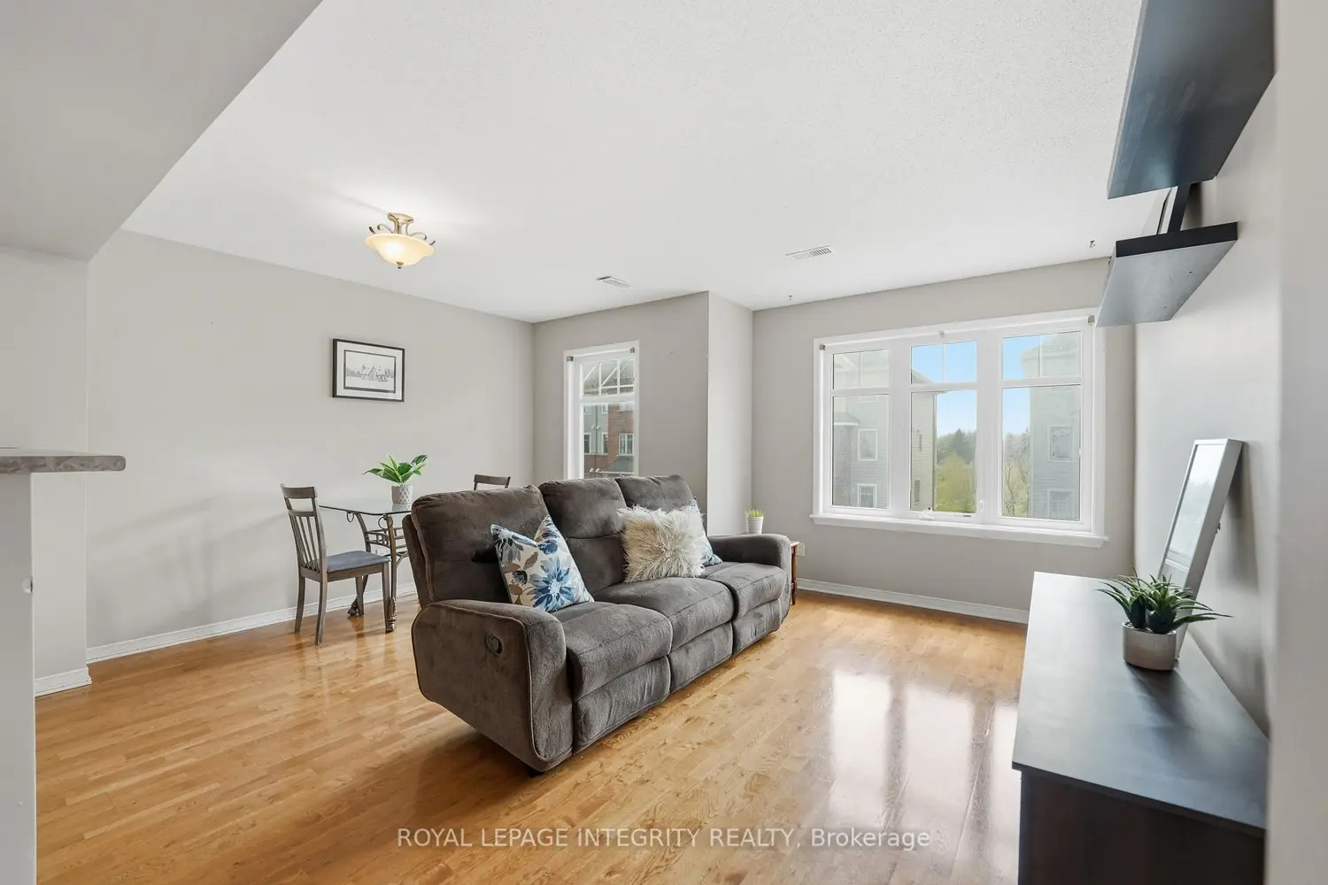 642 Reardon Private 11 photo 5