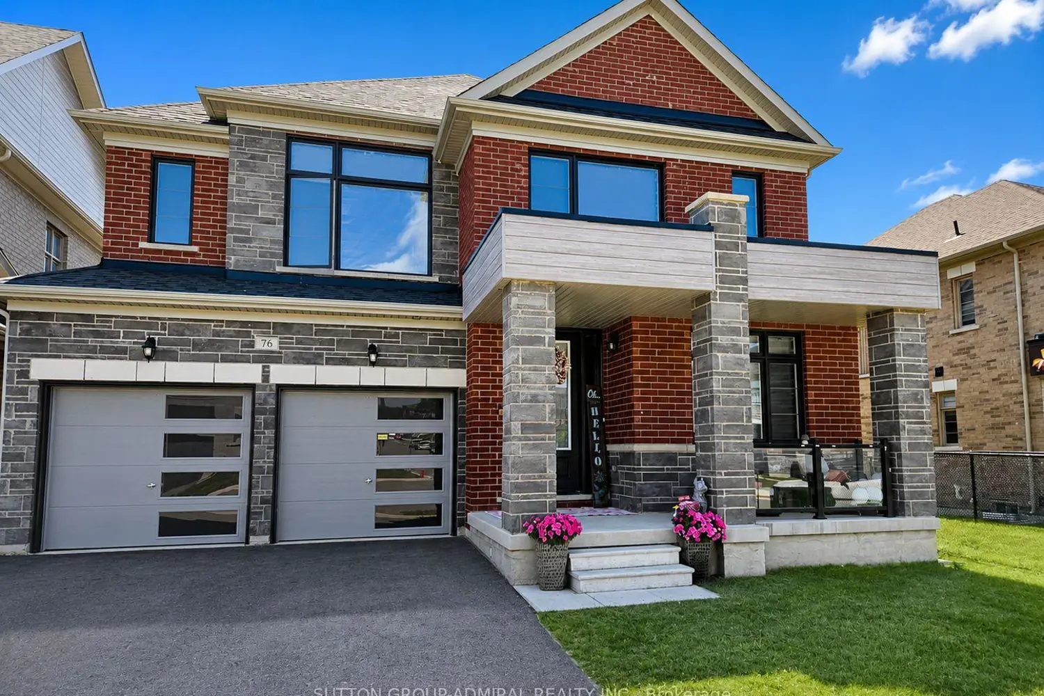 76 Calypso Avenue photo 2