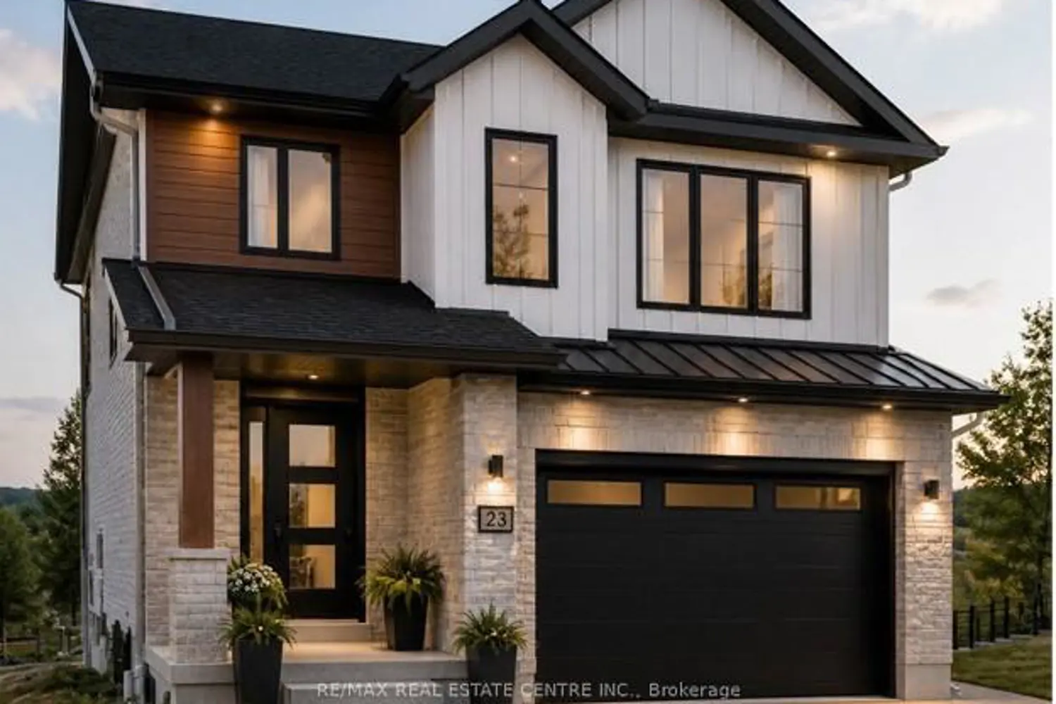 200 Benninger Drive photo 2