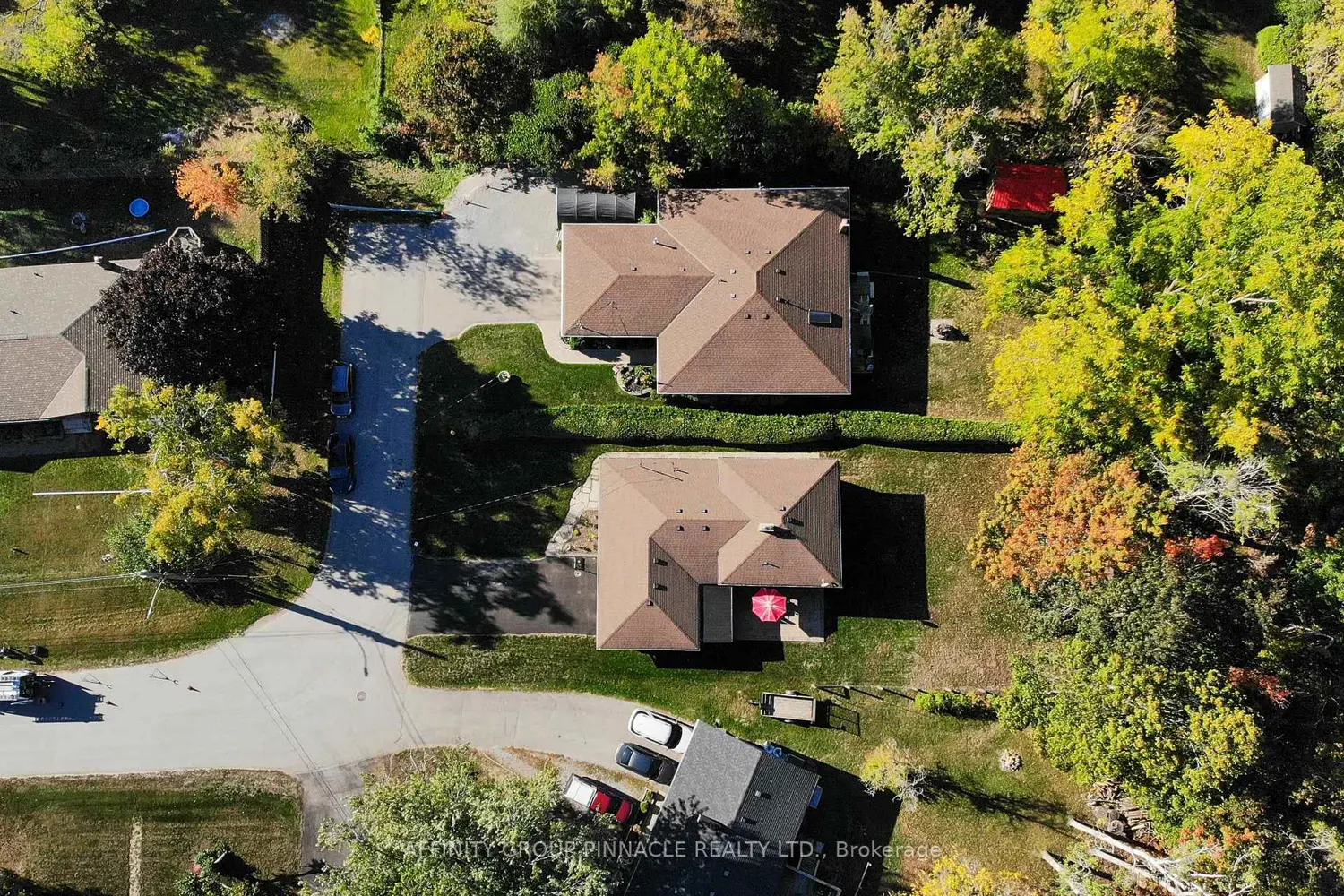 364 Riverdale Road photo 4