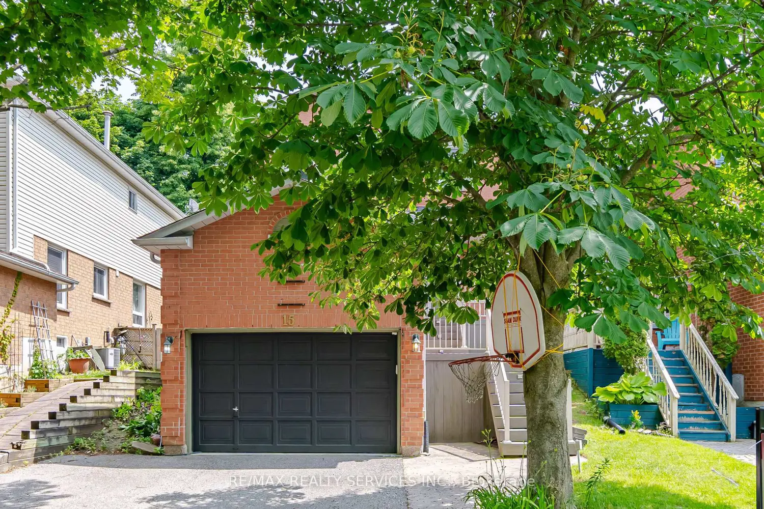 15 Climie Court