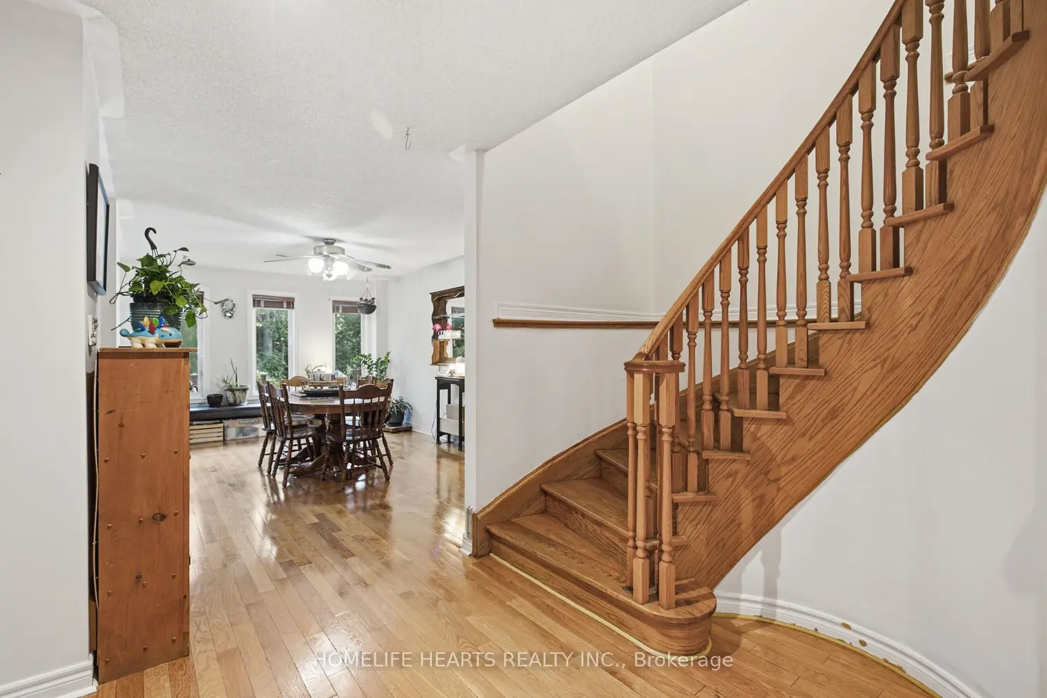 1077 Knotty Pine Grove photo 4
