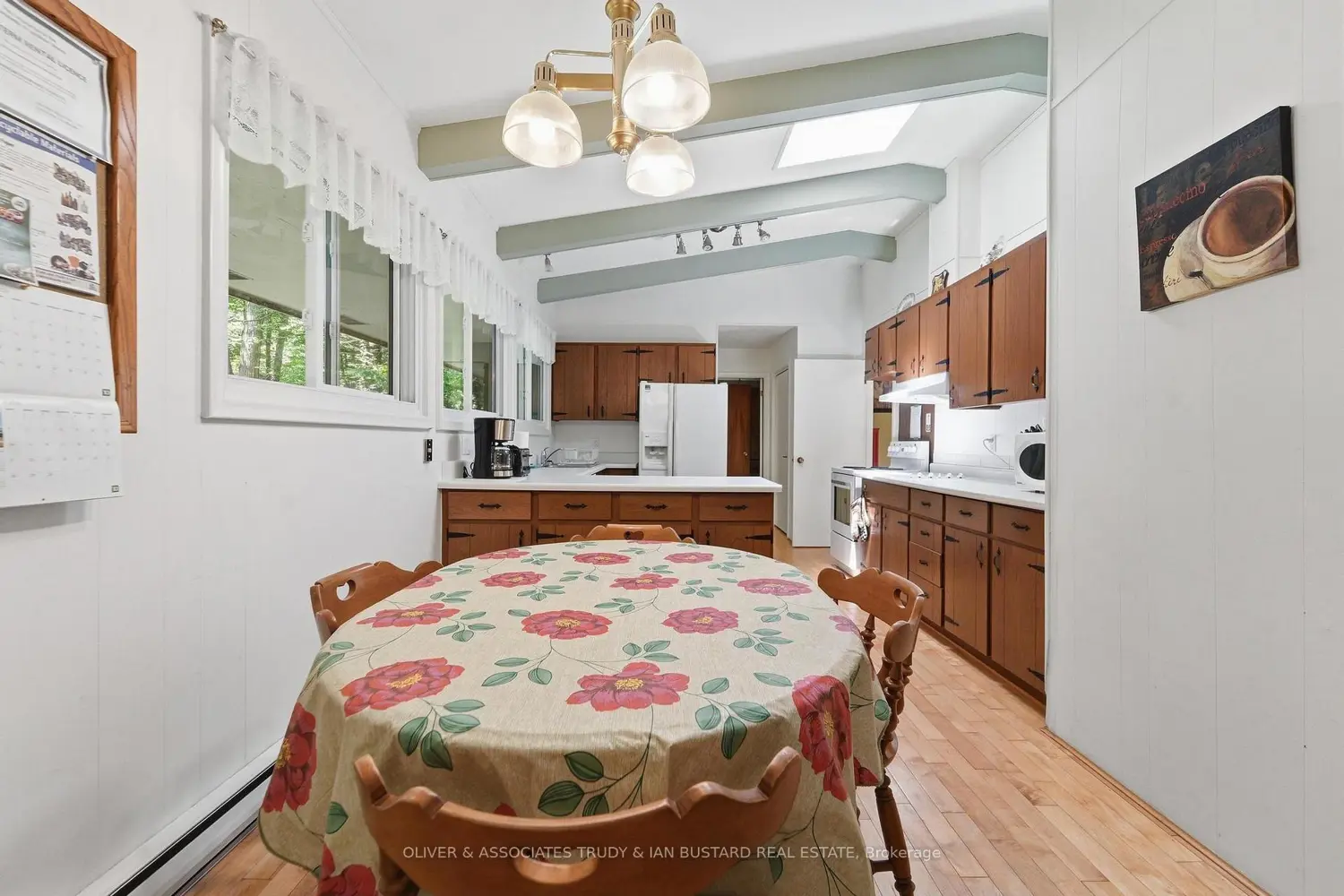 10294 Brewster Boulevard photo 5