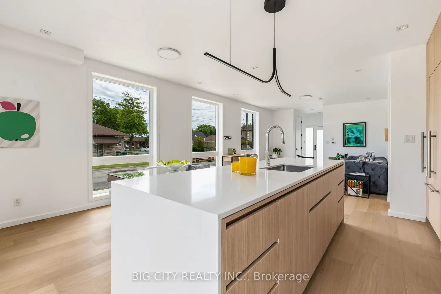 276 Lanor Avenue 1 photo 5