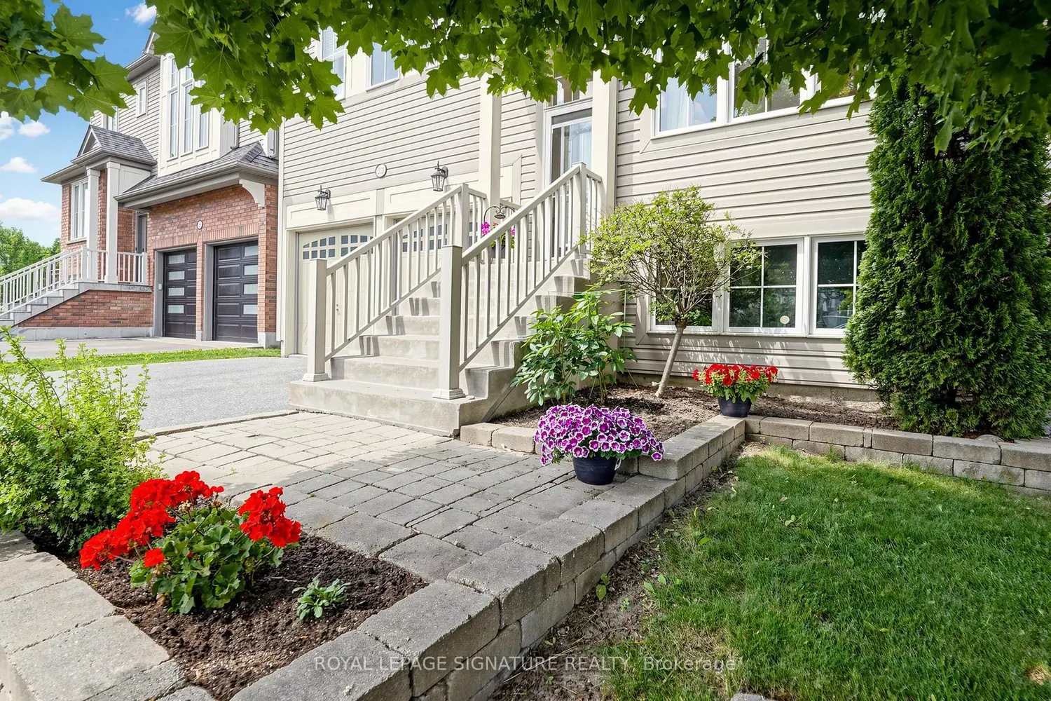 2339 Pilgrim Square photo 2