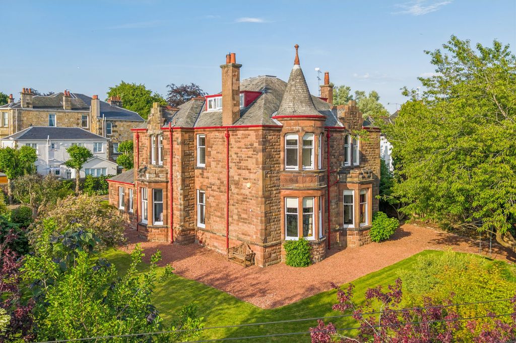 5 bed detached house for sale17 Monreith Road, Newlands, Glasgow G43