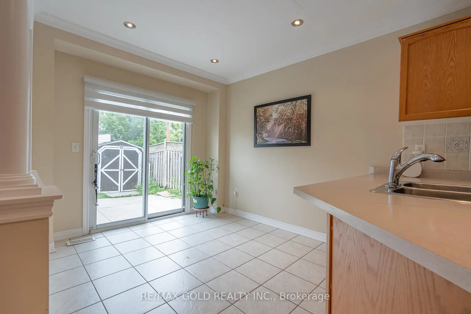 409 Fernforest Drive photo 5
