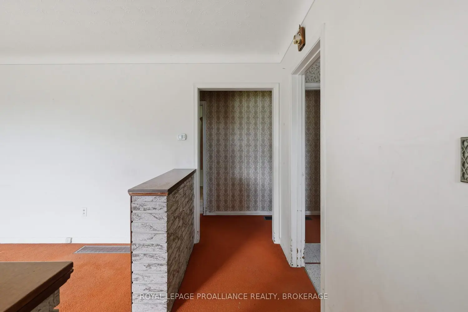15 Park Crescent photo 3