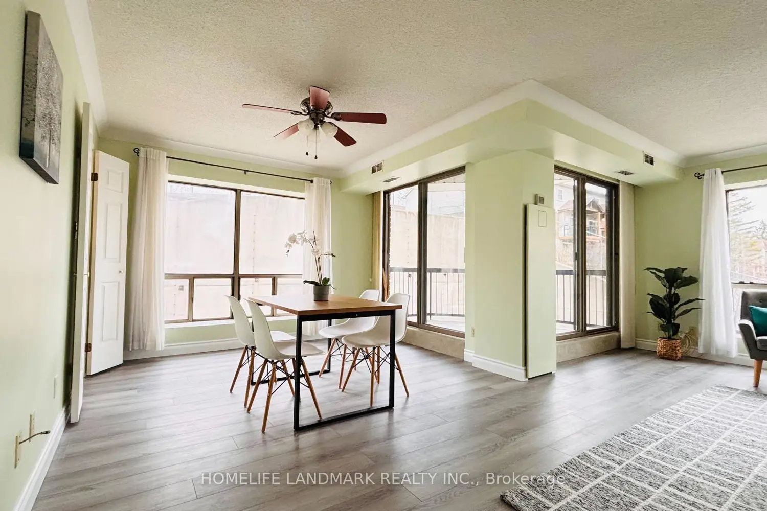 300 Keats Way #207 photo 5