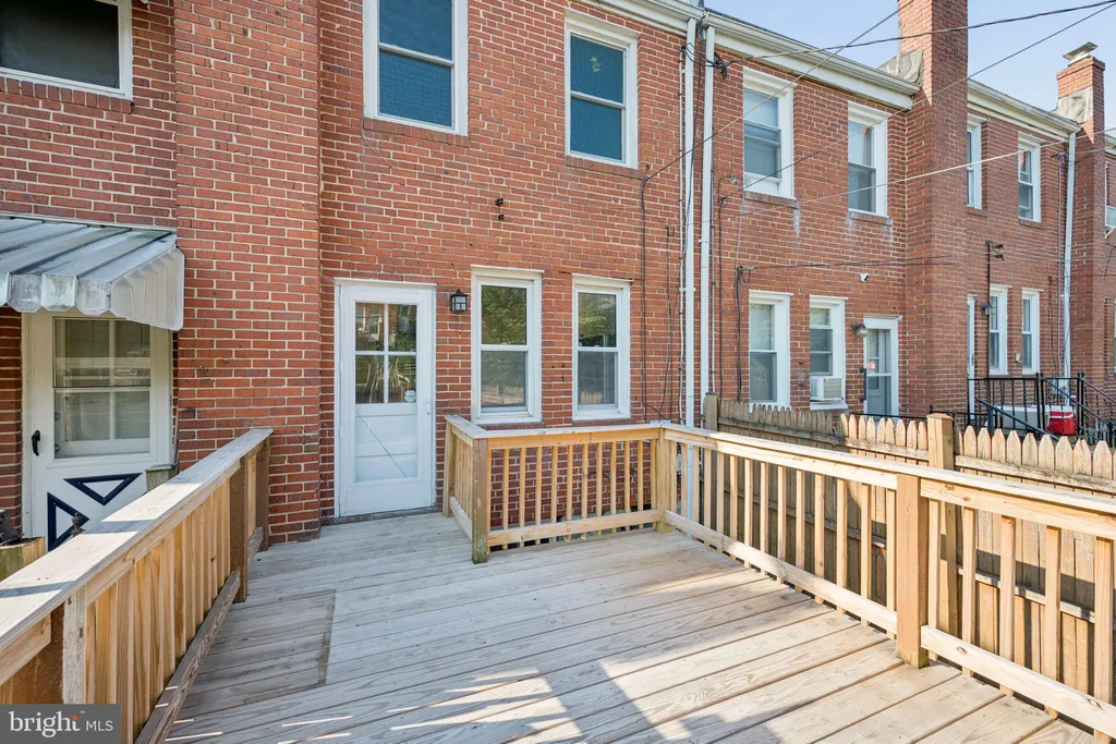 3548 Benzinger Road, Baltimore, MD 21229