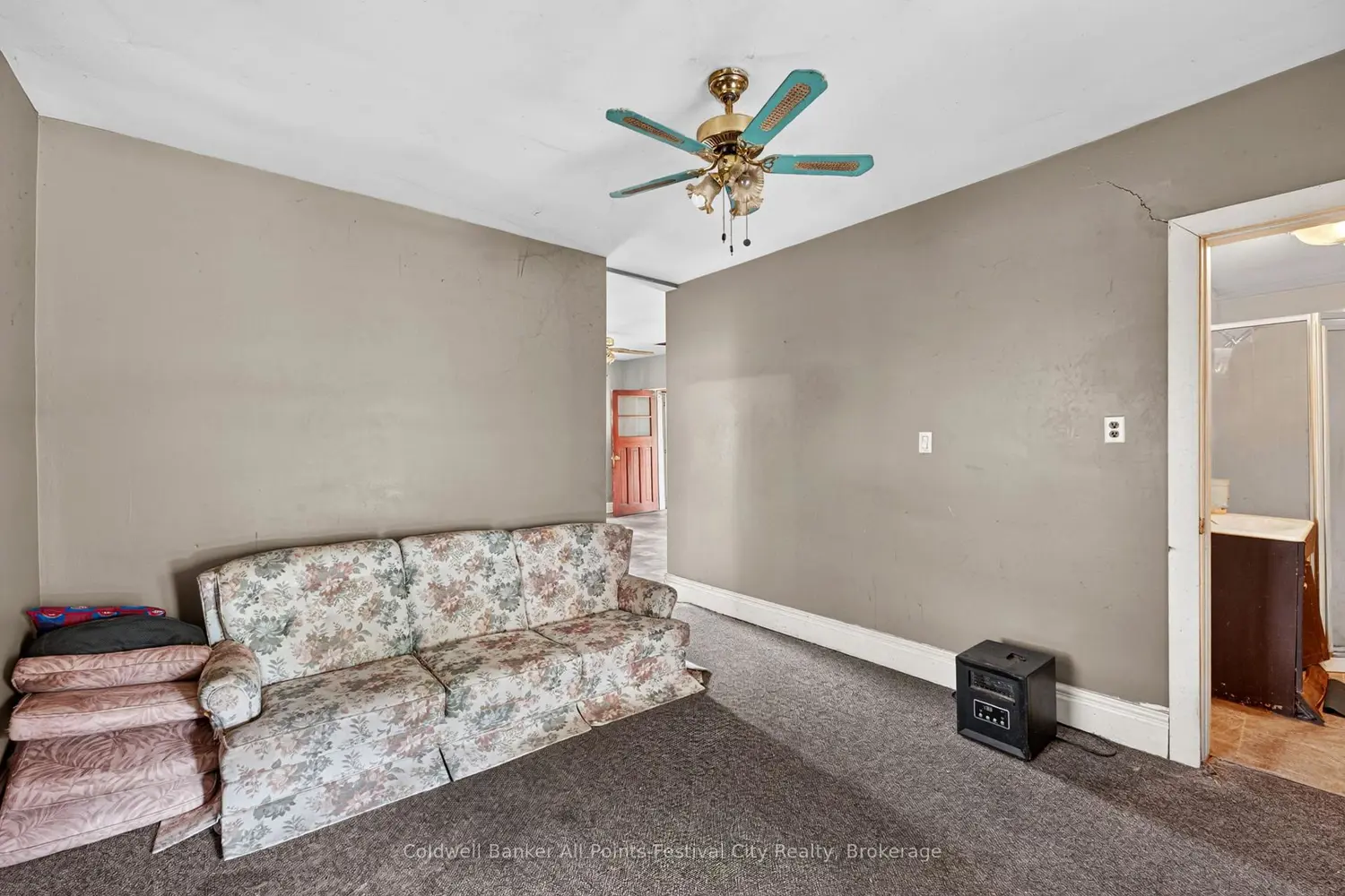 604 Gough Street photo 3