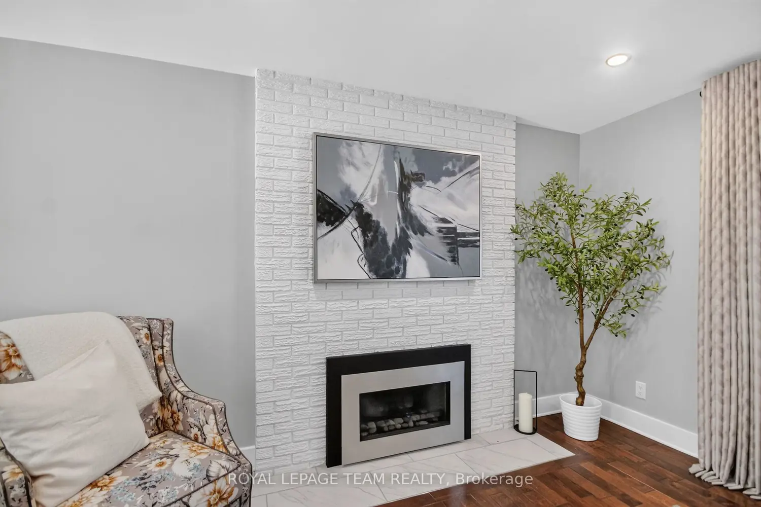 5 Caribou Avenue photo 4
