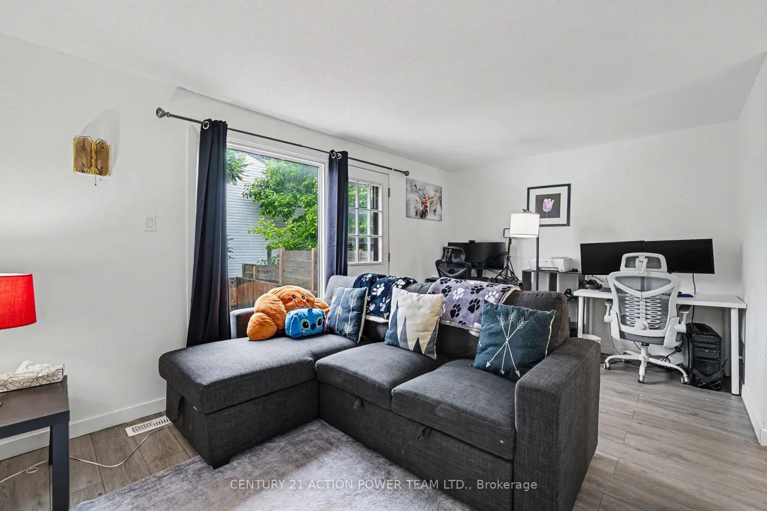 48 Sumac Street 76 photo 4