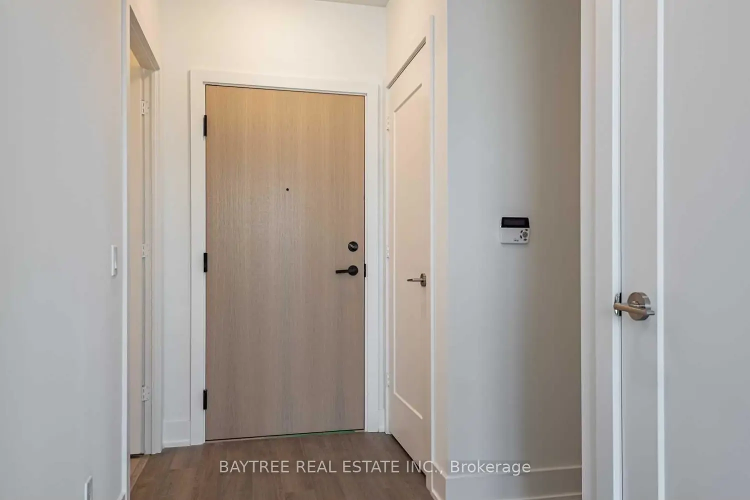 1 Belsize Drive 518 photo 2