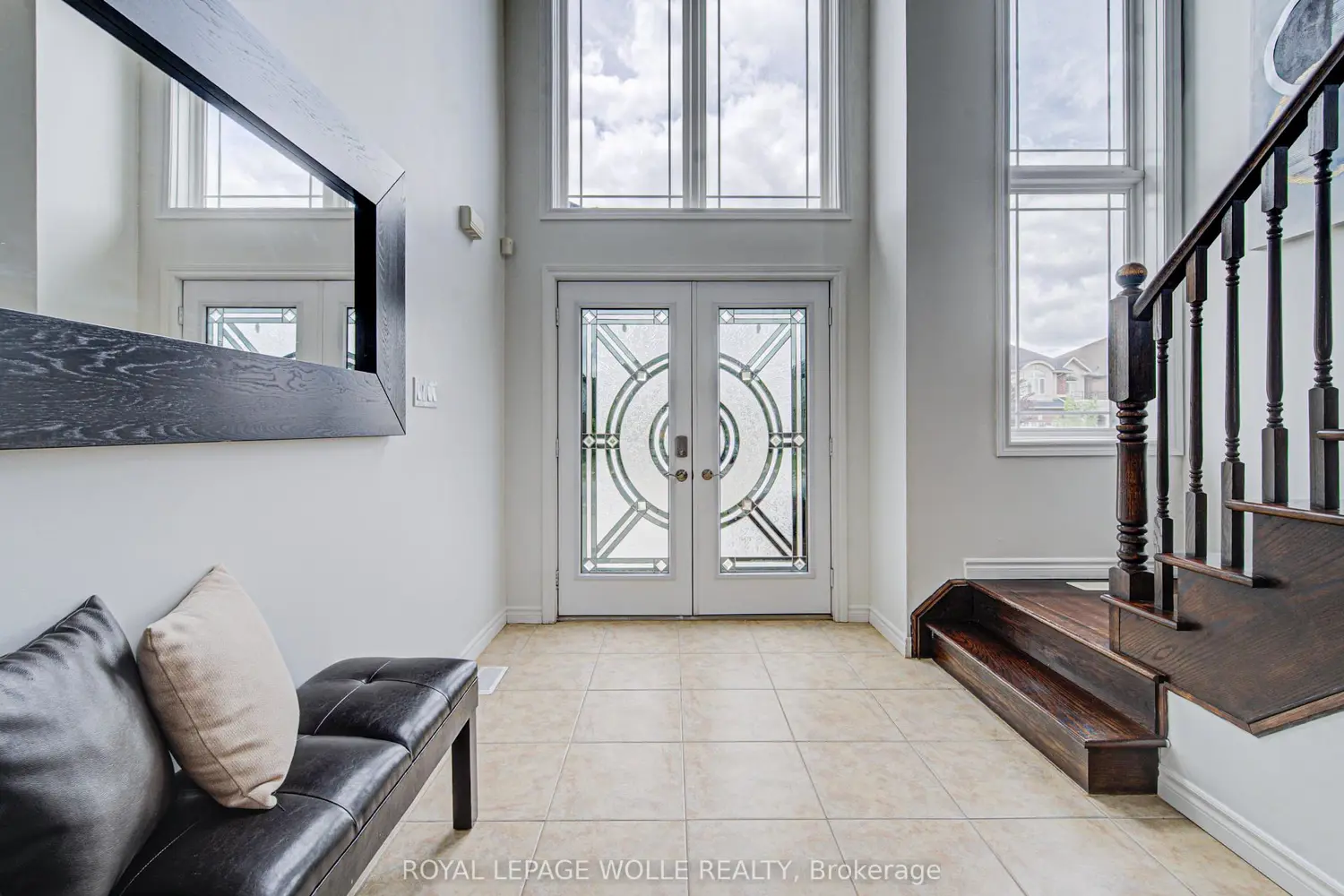 37 Davinci Boulevard