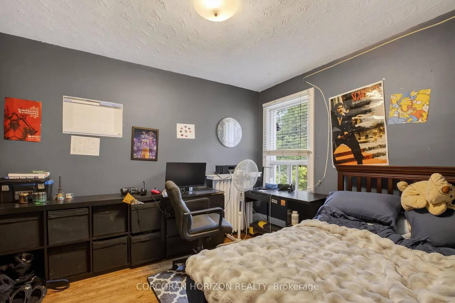 355 Parkside Drive photo 5