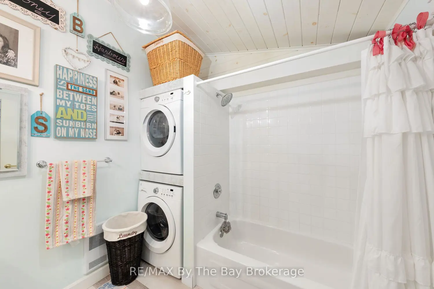151 Macey Bay Road photo 5