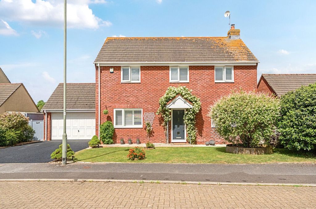 3 bed detached house for saleRockbeare, Exeter EX5