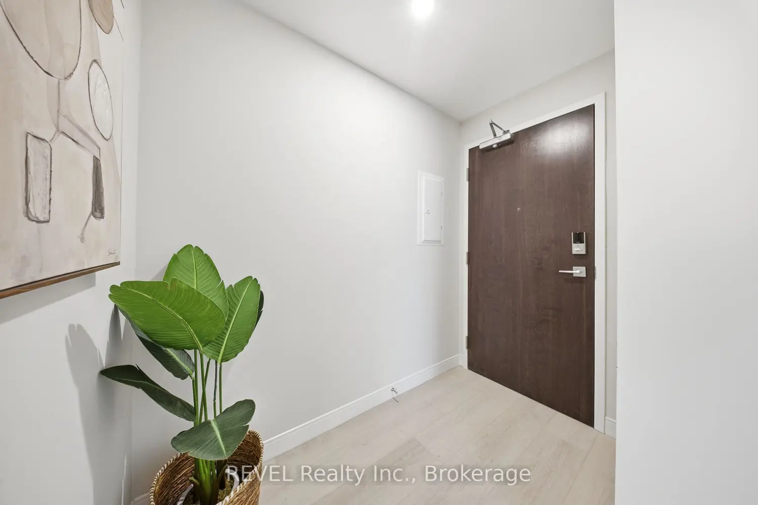 118 West Street 605 photo 4