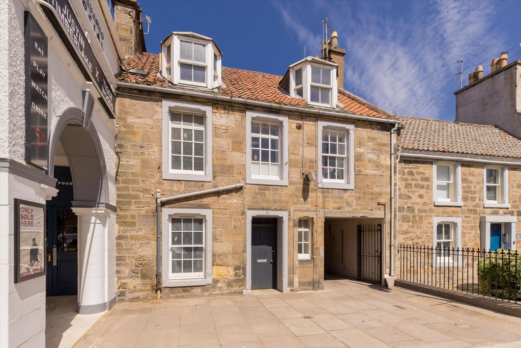 2 bed flat for saleNorth Street, St Andrews KY16