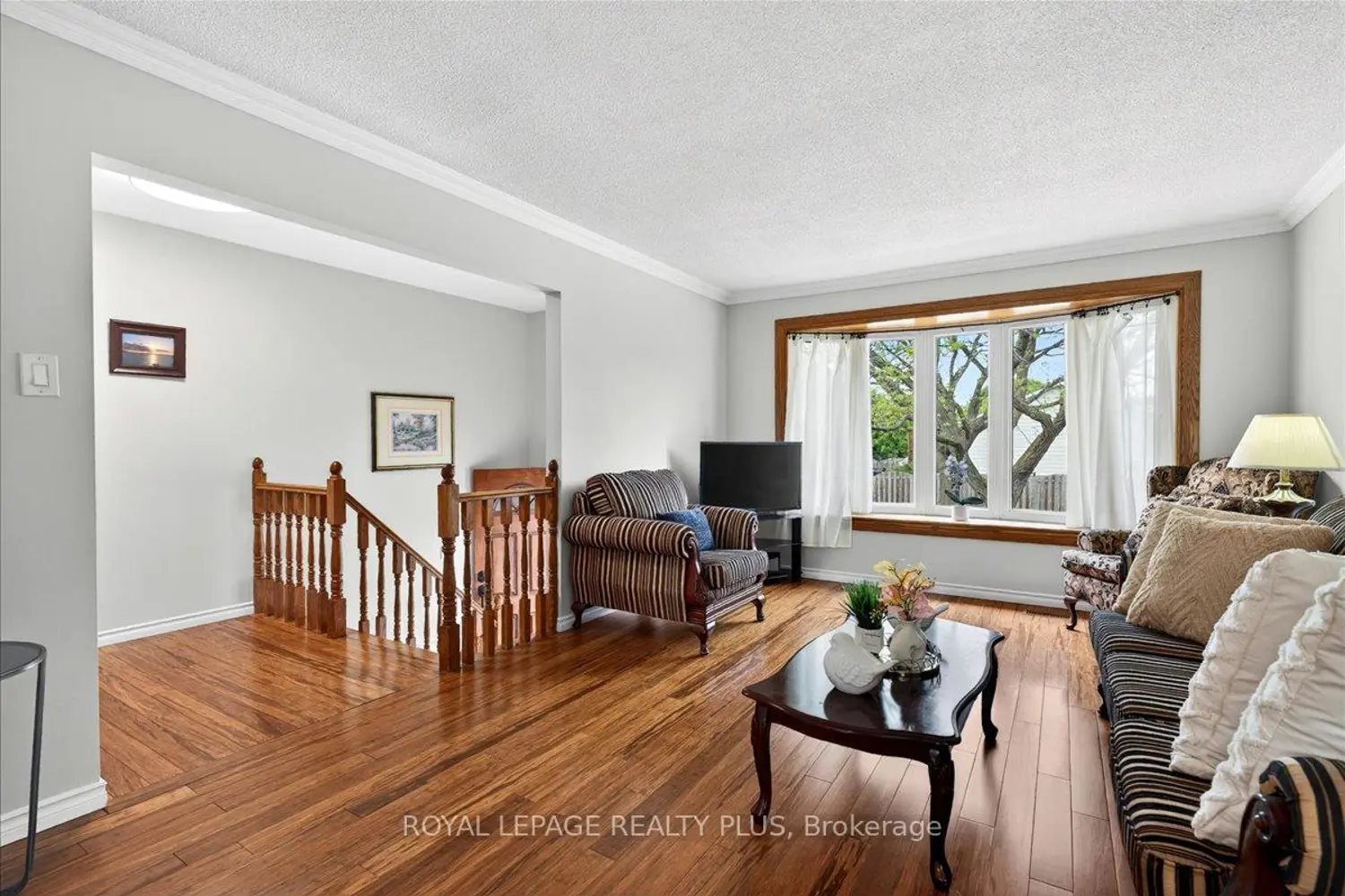 4452 Delaney Drive photo 5