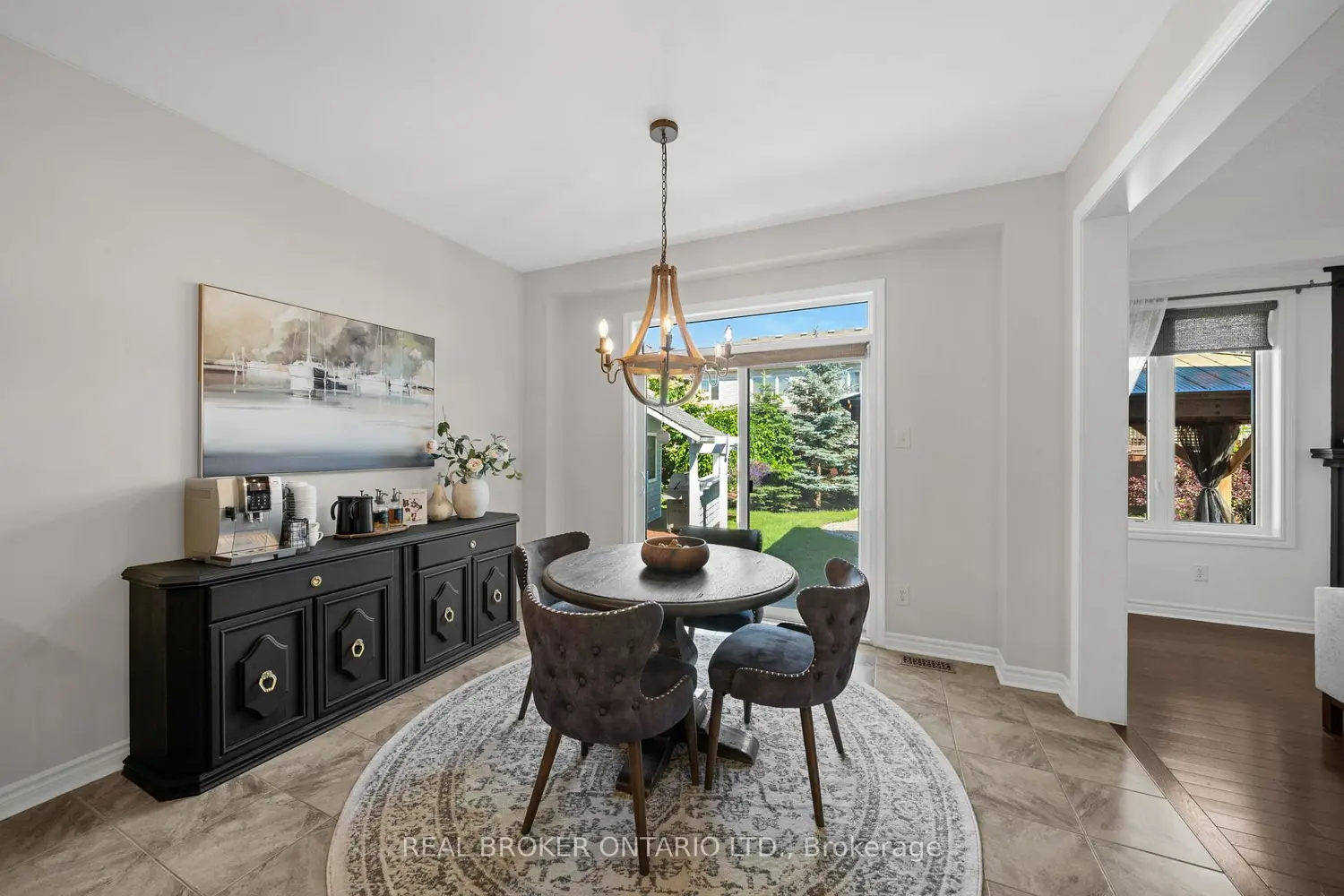 2188 Sunset Cove Circle photo 5