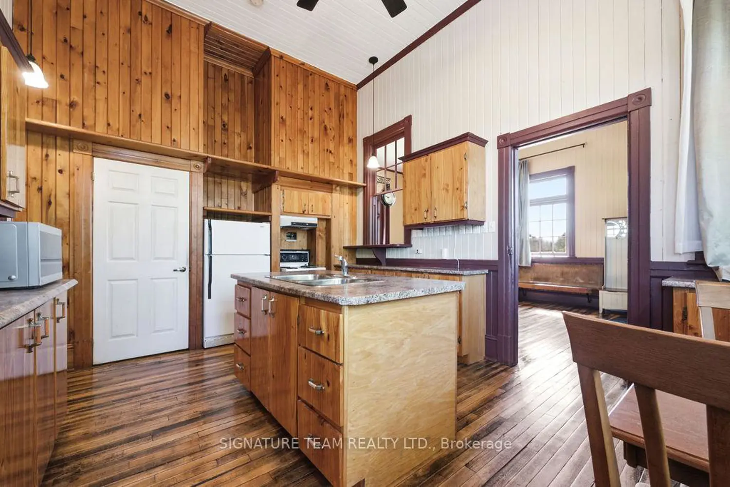 266 Foymount Road photo 4