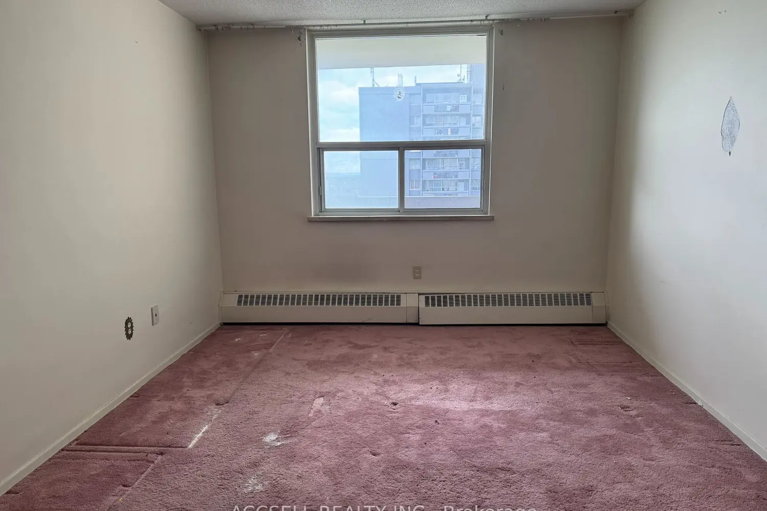 1455 Lawrence Avenue 1703 photo 4