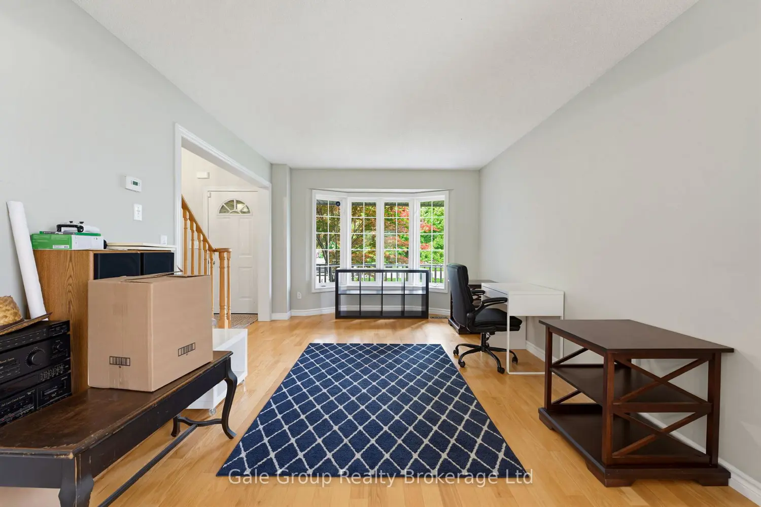 209 Hilltop Drive photo 5