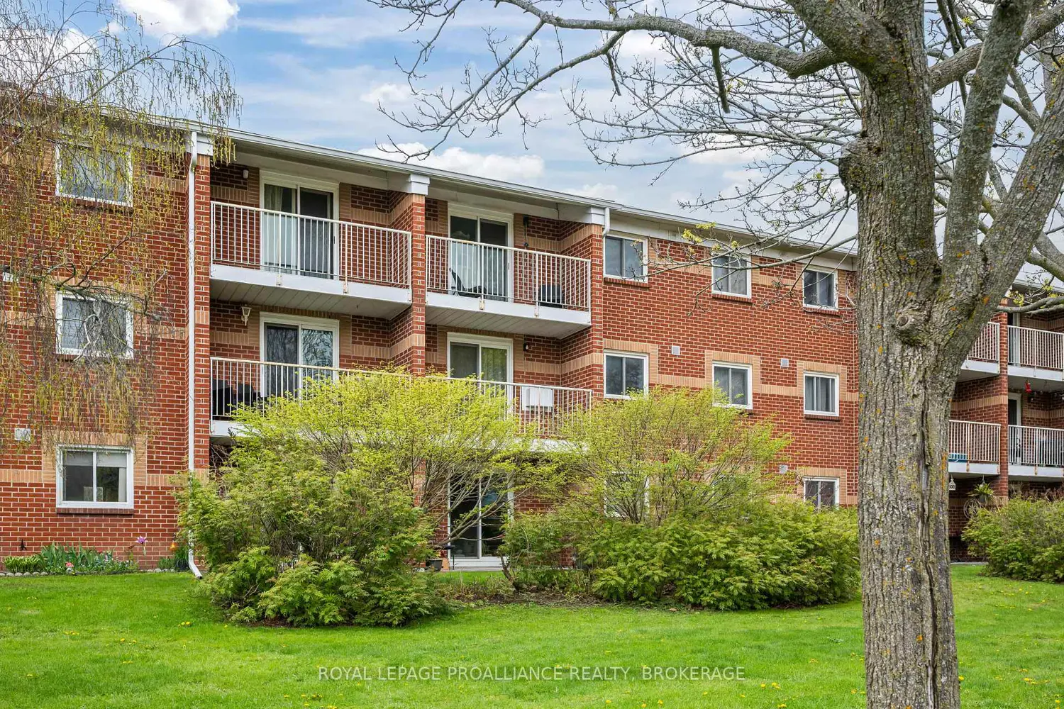 573 Armstrong Road 306