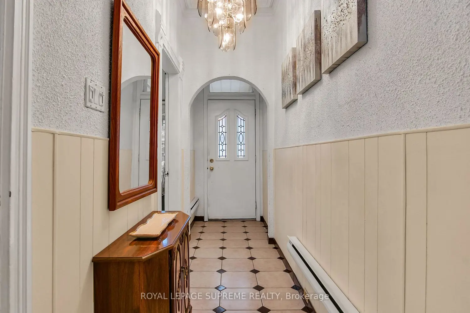 163 Beaconsfield Avenue photo 3